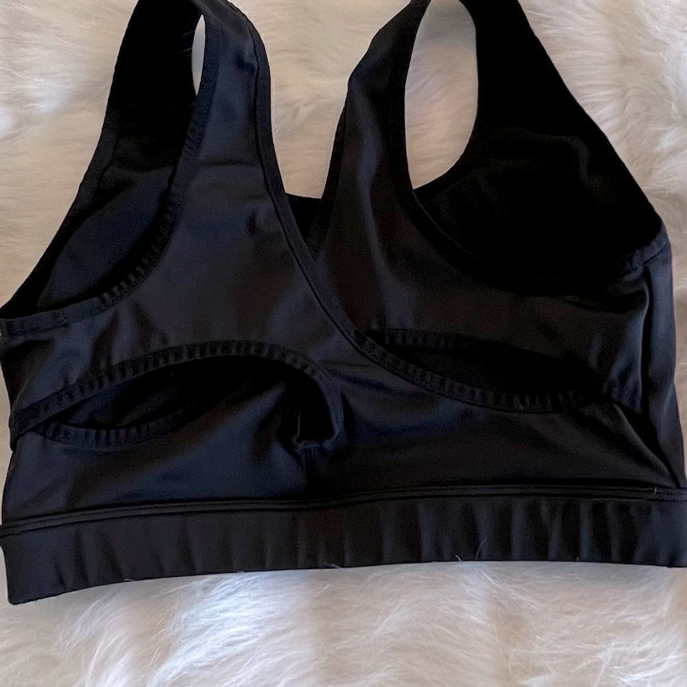 AP Basic Black Sports Bra (S) - Picture 2 of 5